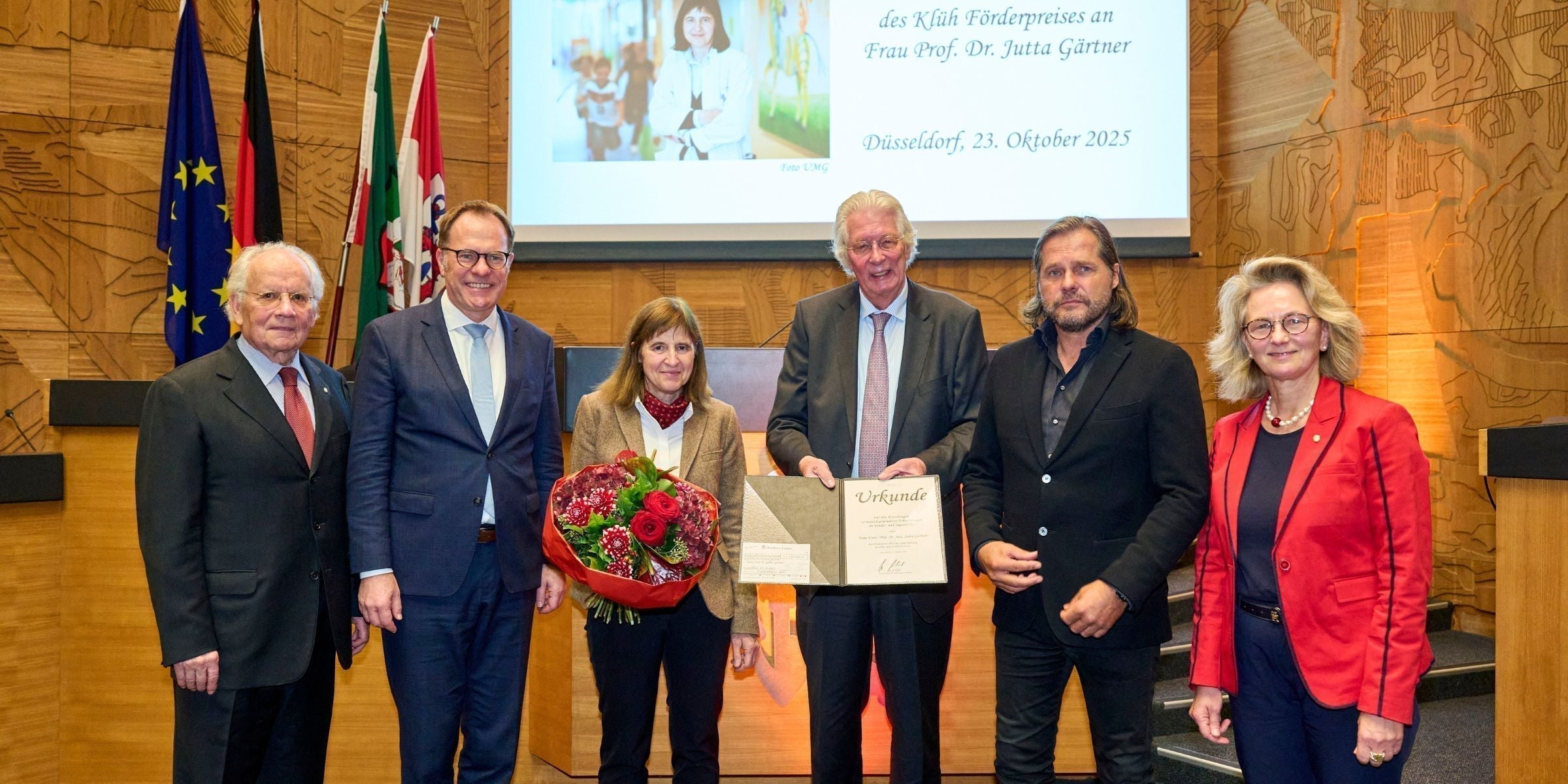 Award ceremony of the Klüh Foundation at Düsseldorf City Hall 2025