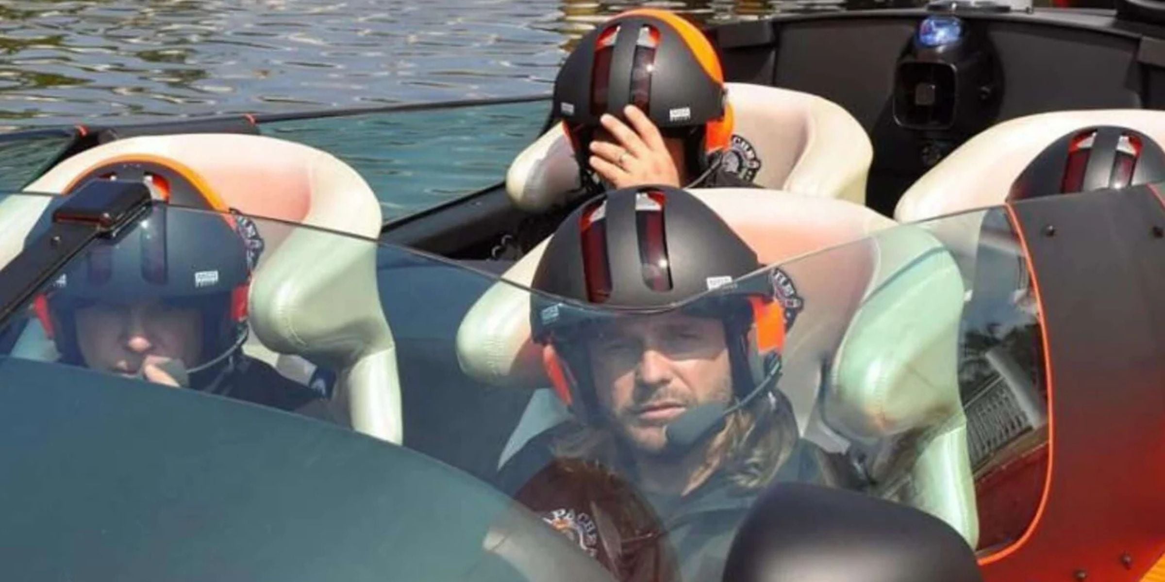Millionaire Roger Klüh prepares for Havana speedboat world record attempt with APACHE STAR.