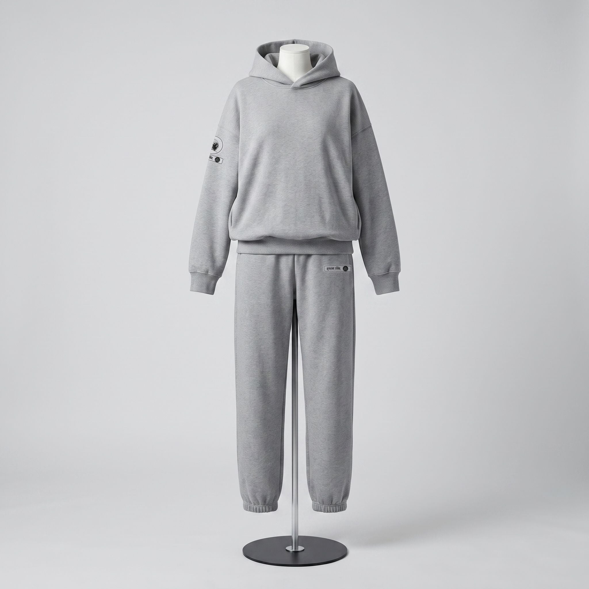 APACHE STAR® GLOBETROTTER Dubai set in Grey — Iconic Pants with matching hoodie, front view