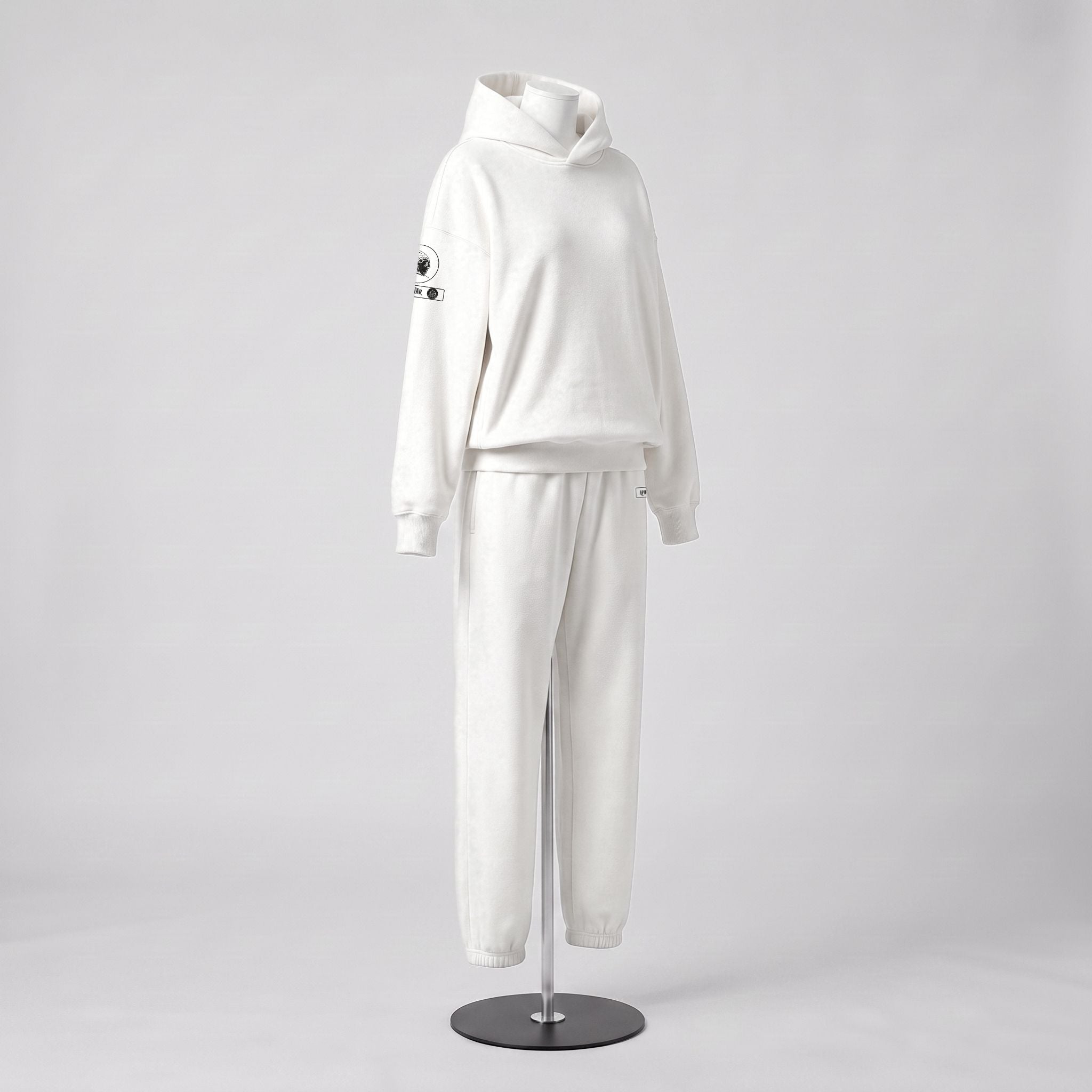 APACHE STAR® GLOBETROTTER Dubai set in White — sleeve label detail