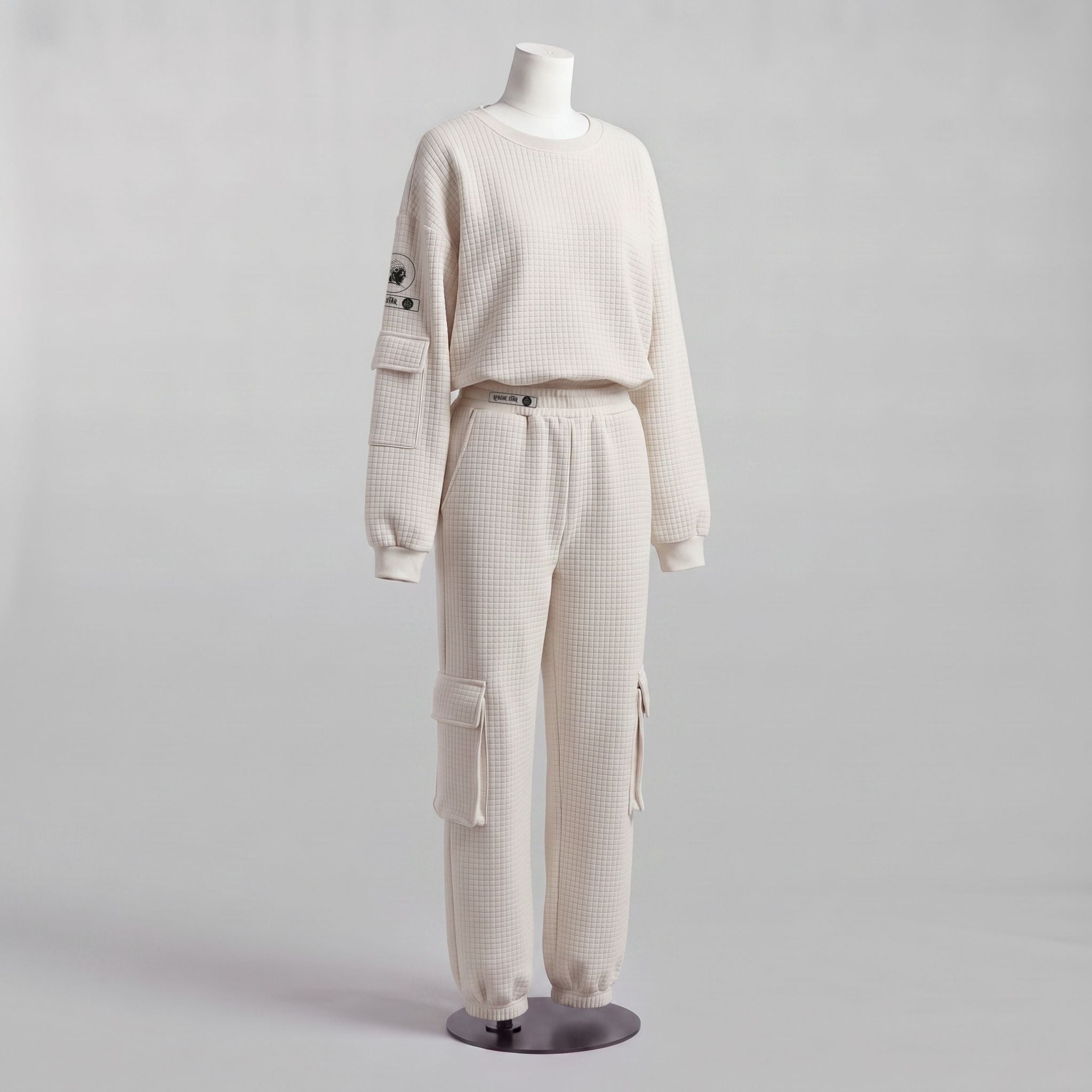 APACHE STAR® GLOBETROTTER Havana waffle set in White — sleeve label detail