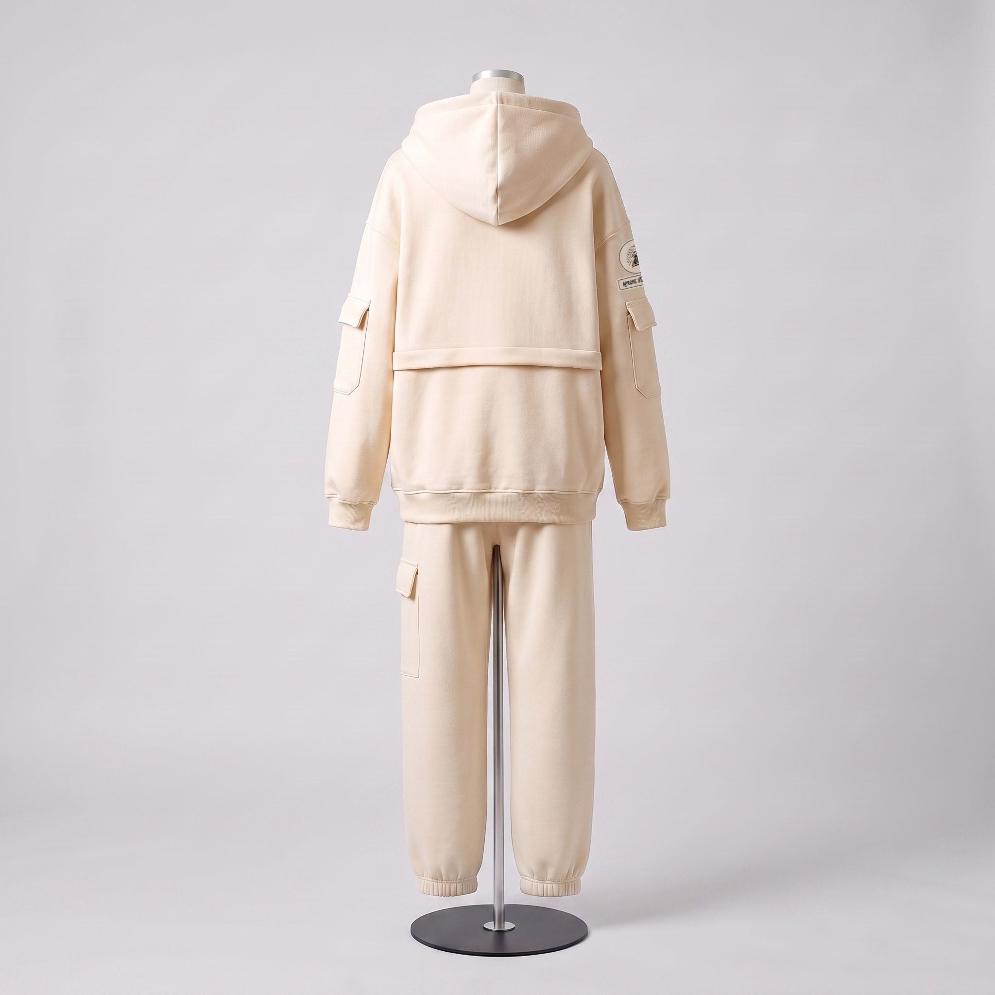 APACHE STAR® GLOBETROTTER London set in Vanilla — longline cargo hoodie, back view