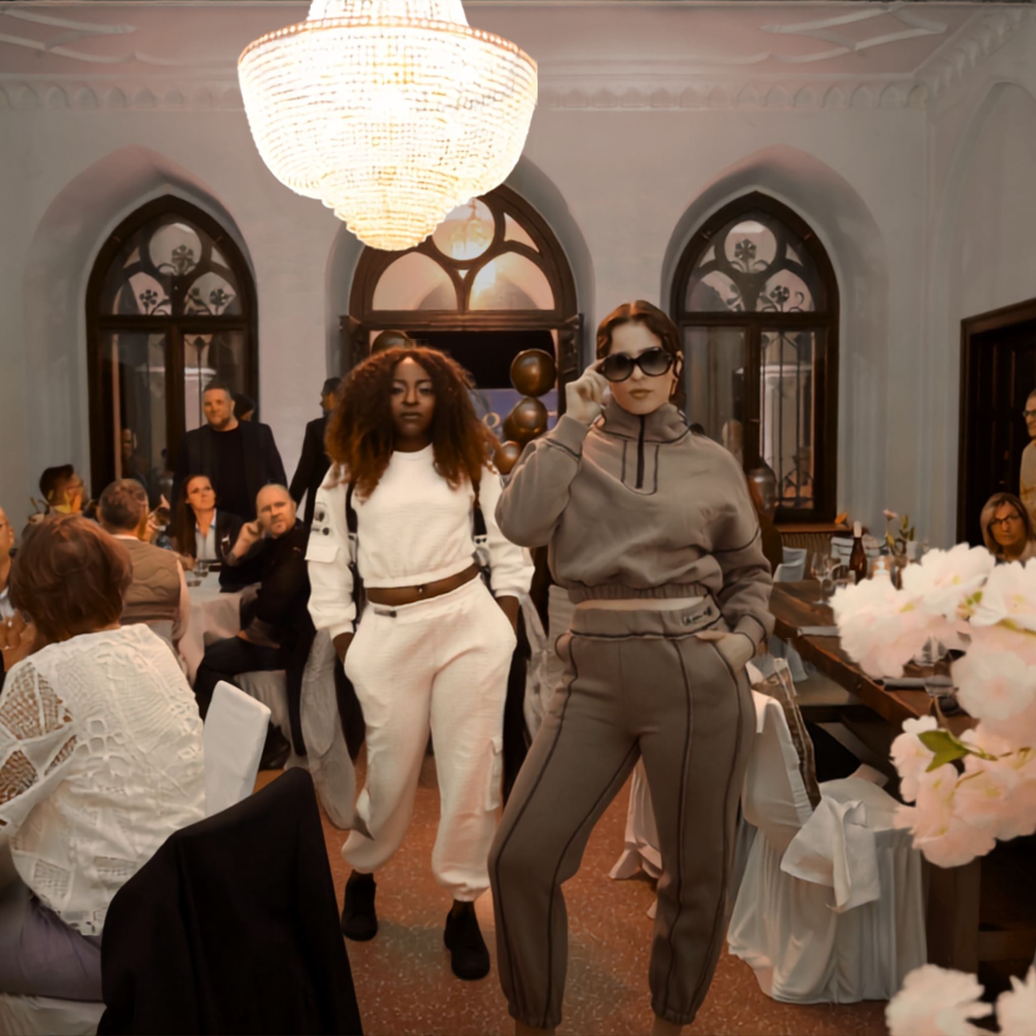 APACHE STAR® Havana waffle cargo set at the Taste & Talk Nightwalk, Schloss Reichenow near Berlin