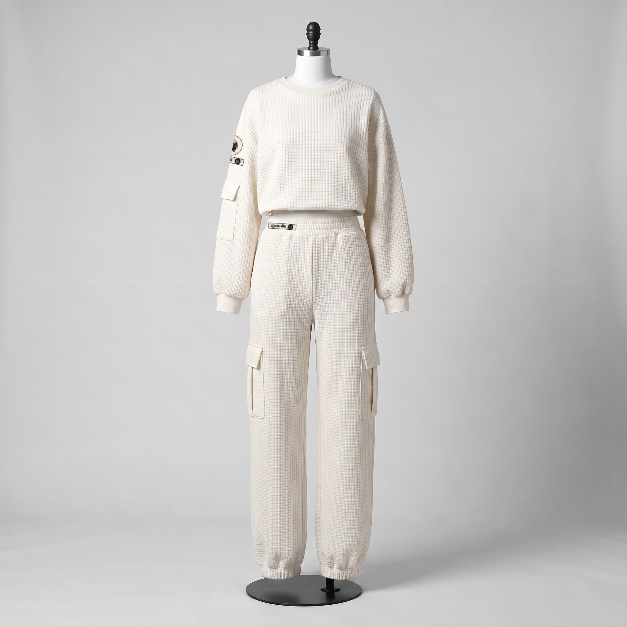 APACHE STAR® GLOBETROTTER Havana waffle cargo set in White — crop top and cargo pants, front view