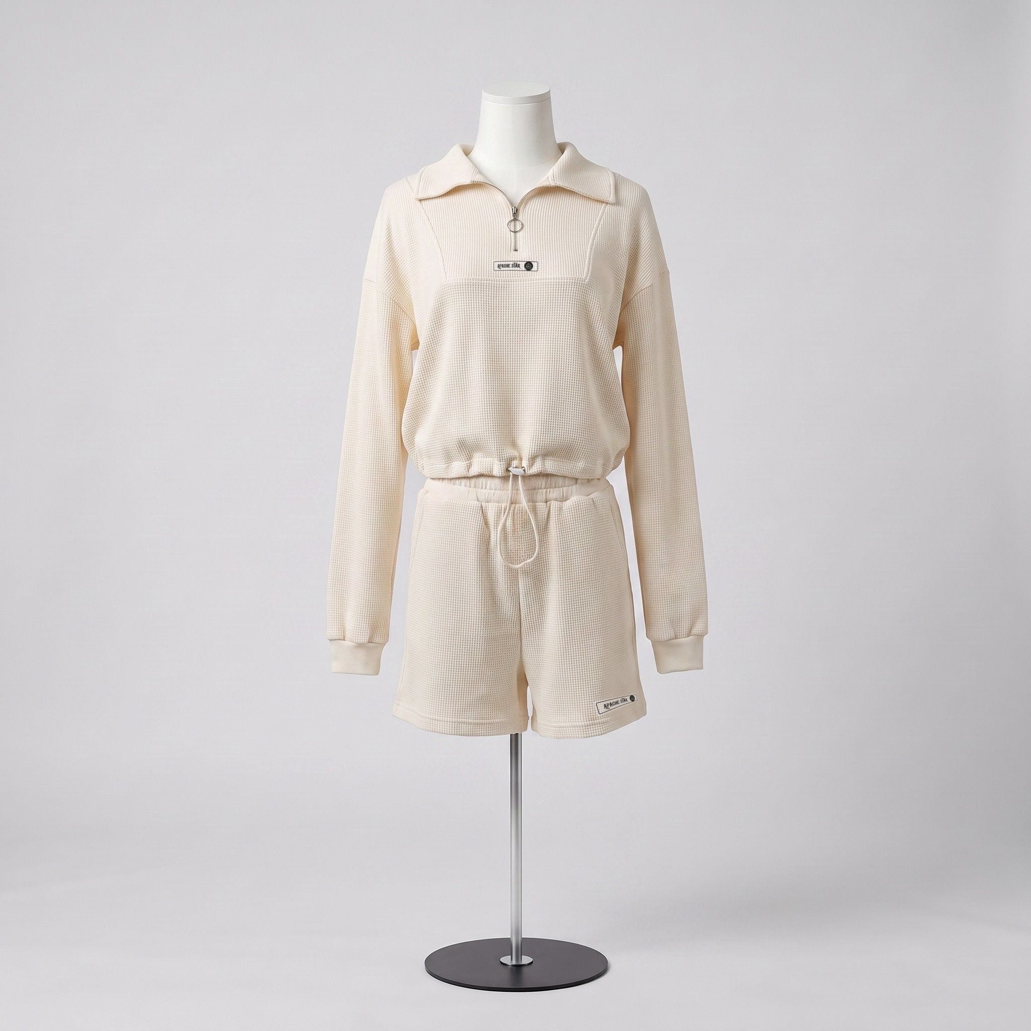 APACHE STAR® GLOBETROTTER Paris waffle set in Vanilla — crop top and shorts, front view