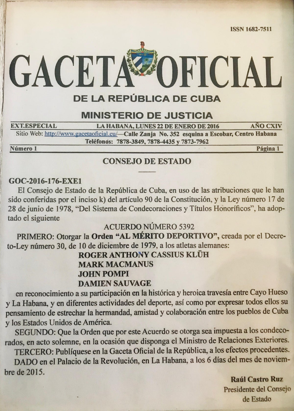 Gaceta Oficial de la República de Cuba — Council of State Acuerdo 5392, awarding Orden al Mérito Deportivo to all four crew of the APACHE STAR (Klüh, McManus, Pompi, Sauvage), published January 22, 2016